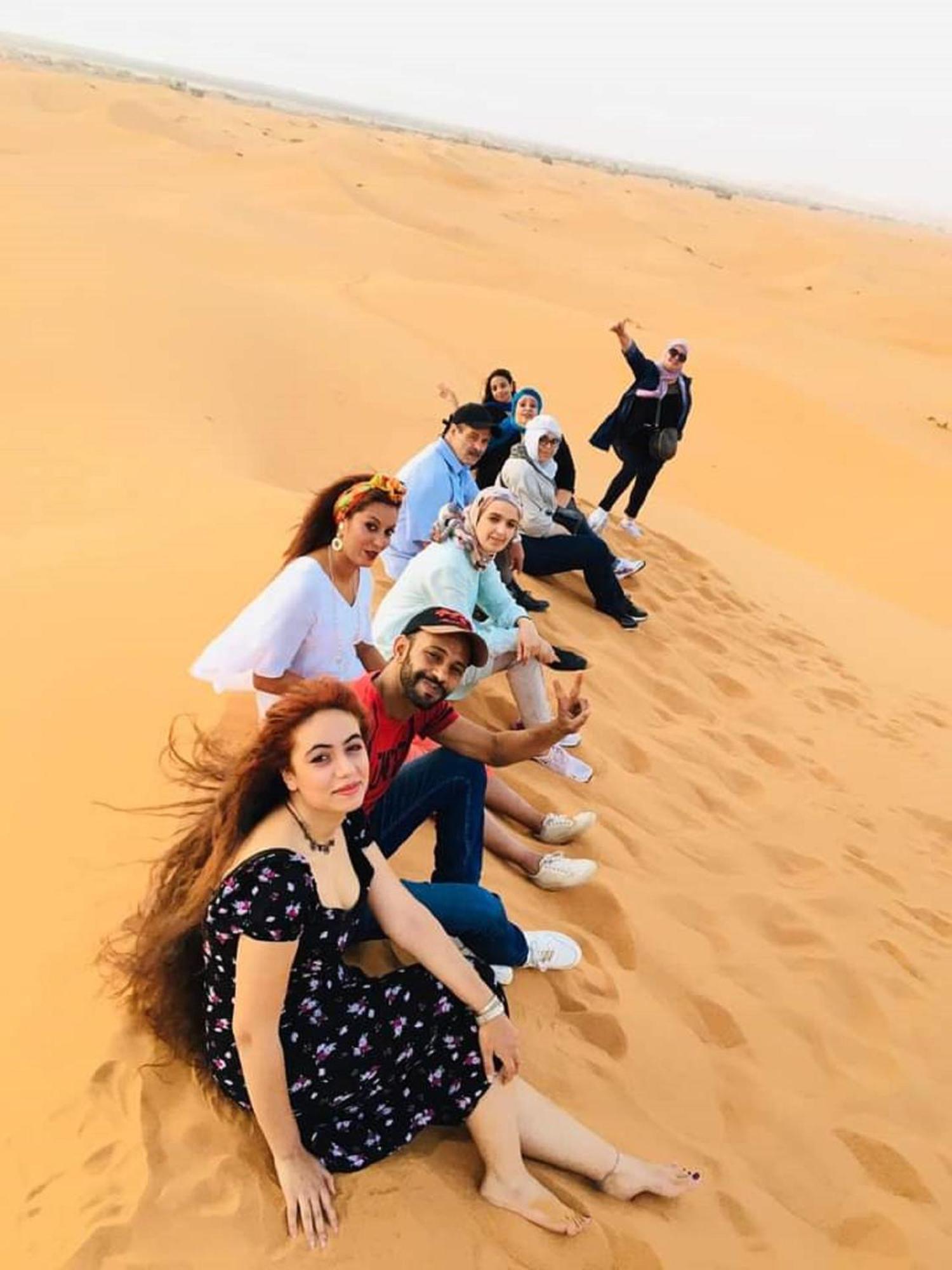Erg Chebbi Khamlia Desert Camp Merzouga Bagian luar foto