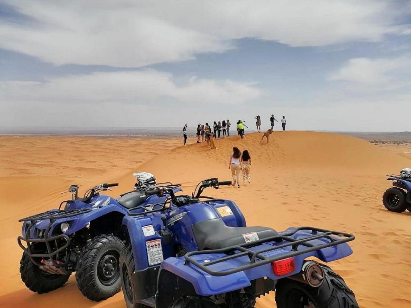 Erg Chebbi Khamlia Desert Camp Merzouga Bagian luar foto