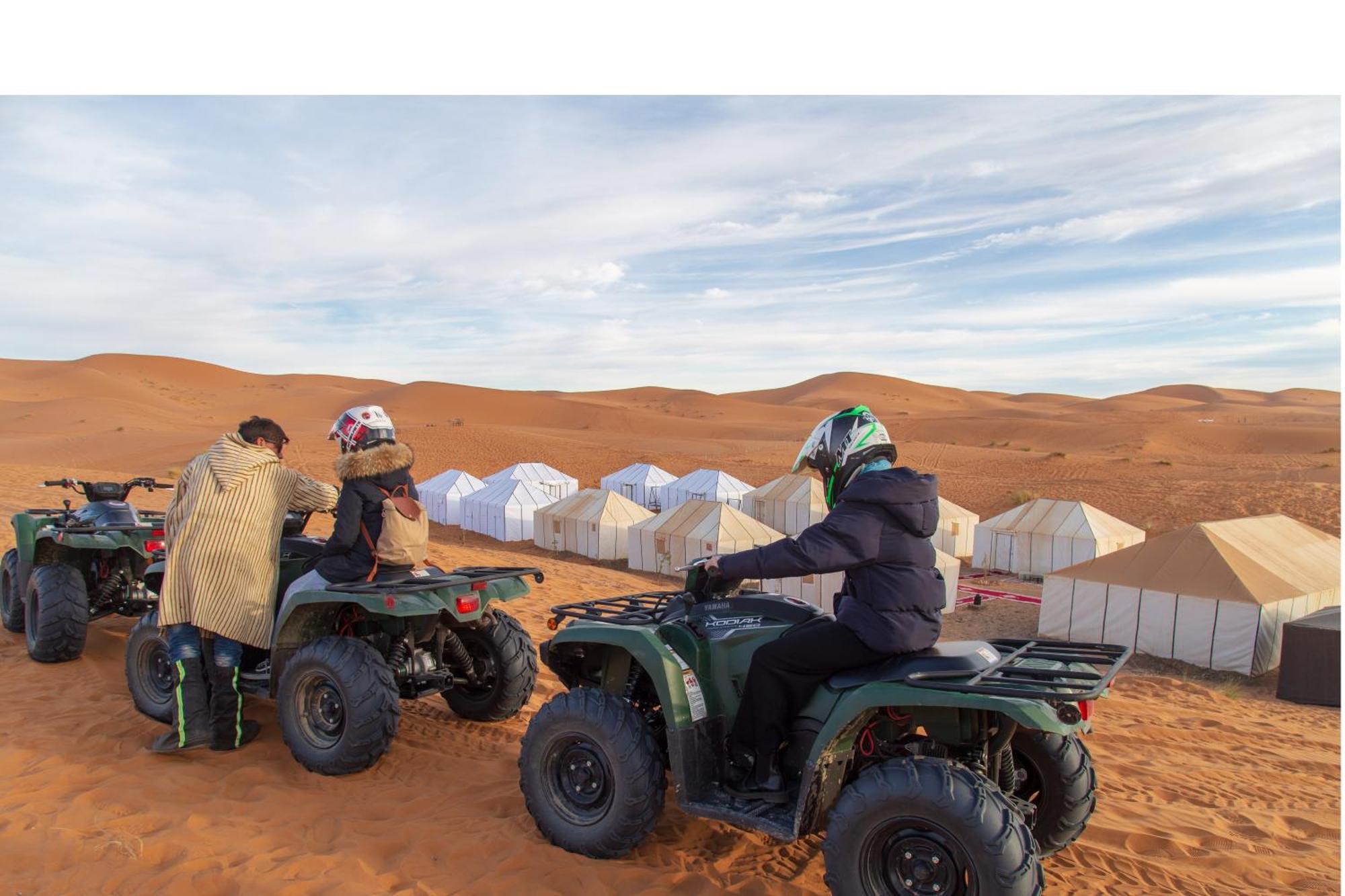 Erg Chebbi Khamlia Desert Camp Merzouga Bagian luar foto