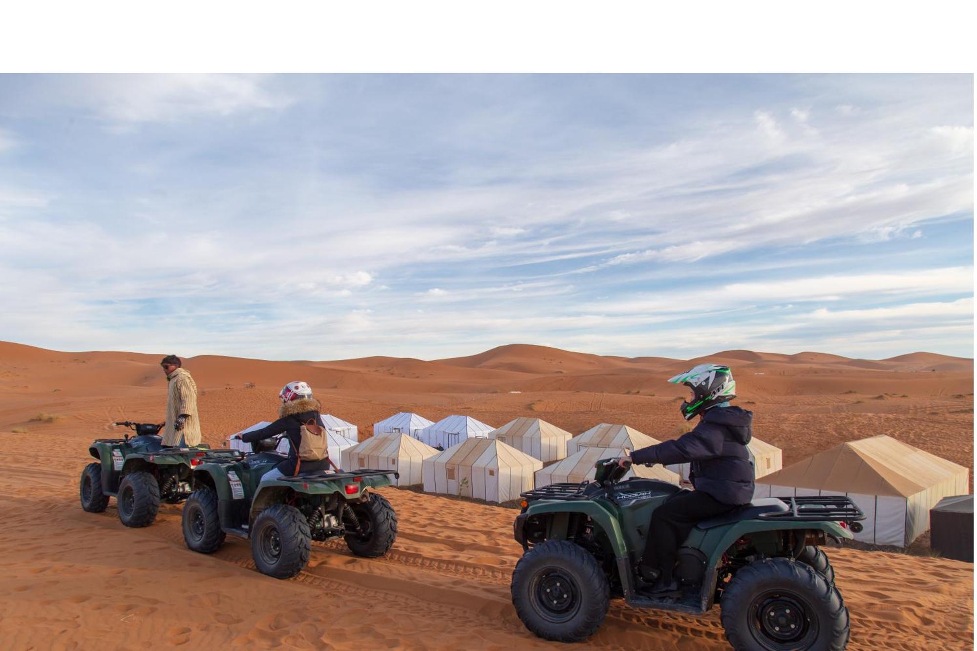 Erg Chebbi Khamlia Desert Camp Merzouga Bagian luar foto